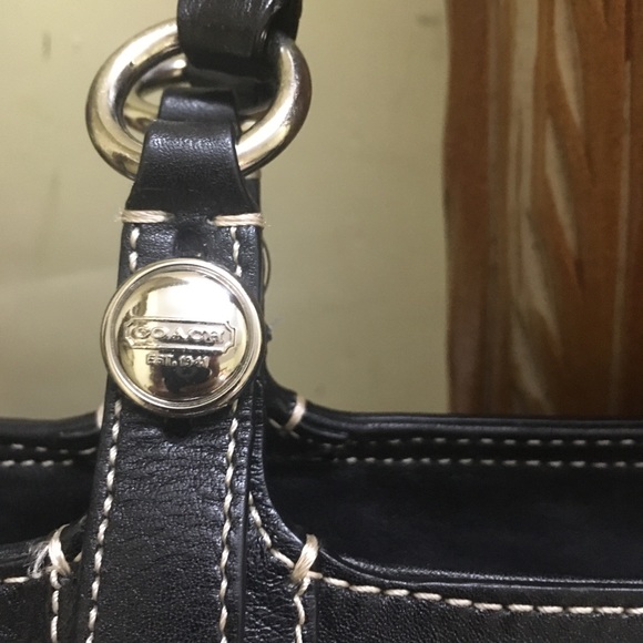 Authentic Coach Hamptons Laguna Large Black Leather Tote - Picture 2 of 14